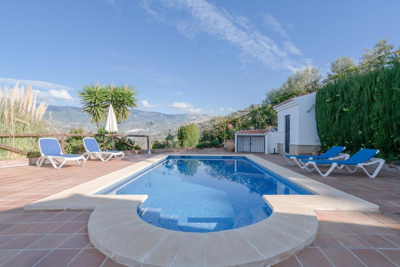 Cortijo La Rijana Villa Sayalonga Exterior foto